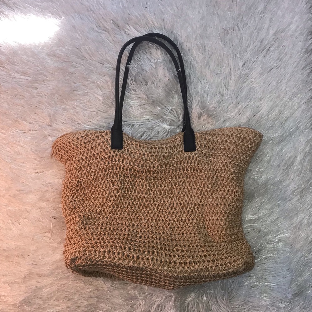 H&M Straw Purse 🌾